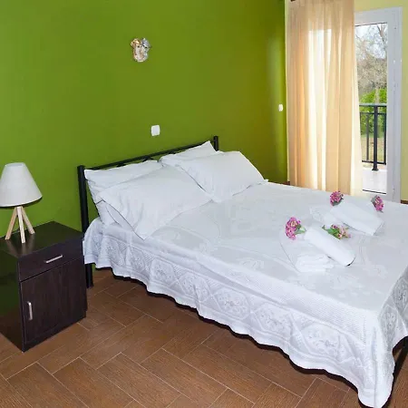 Casa de Férias Penelope's House Skala (Kefalonia)